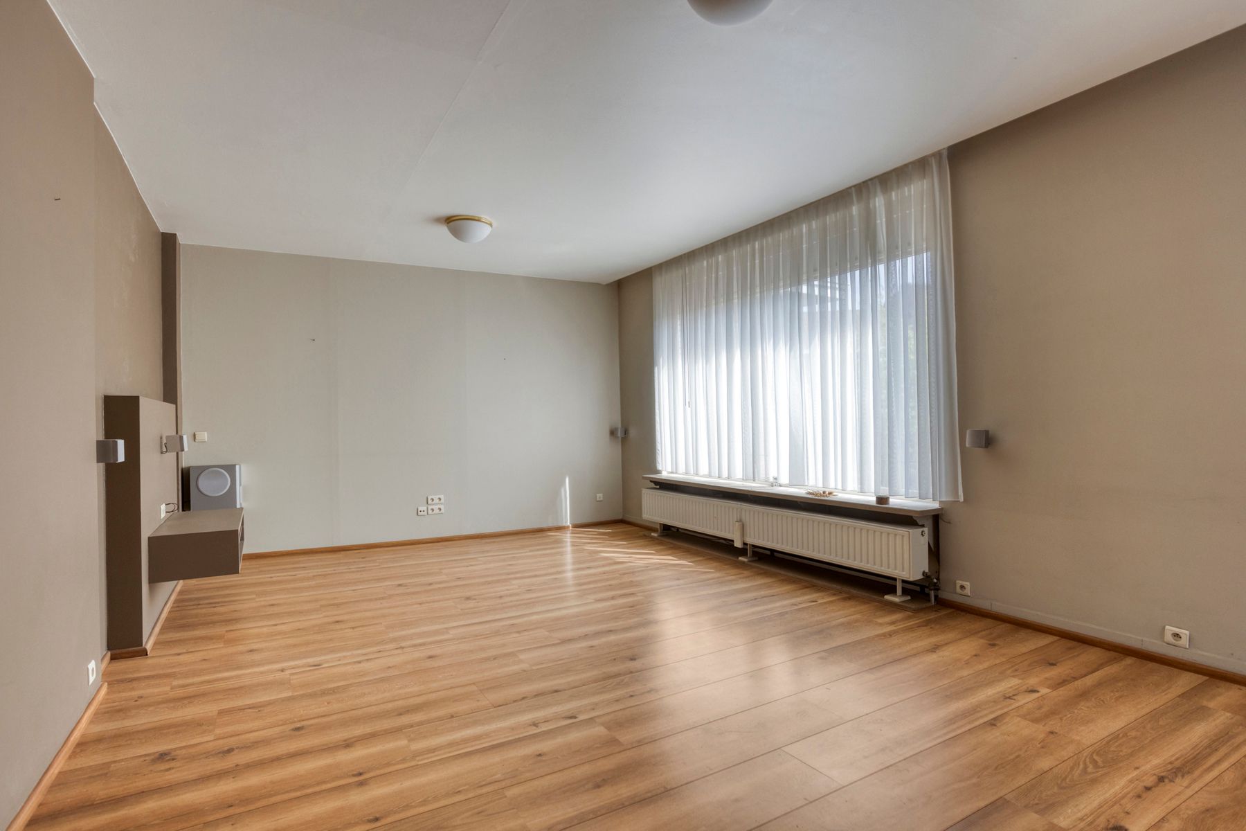 Woning met bijhorend appartement in centrum van Sint-Truiden foto 23