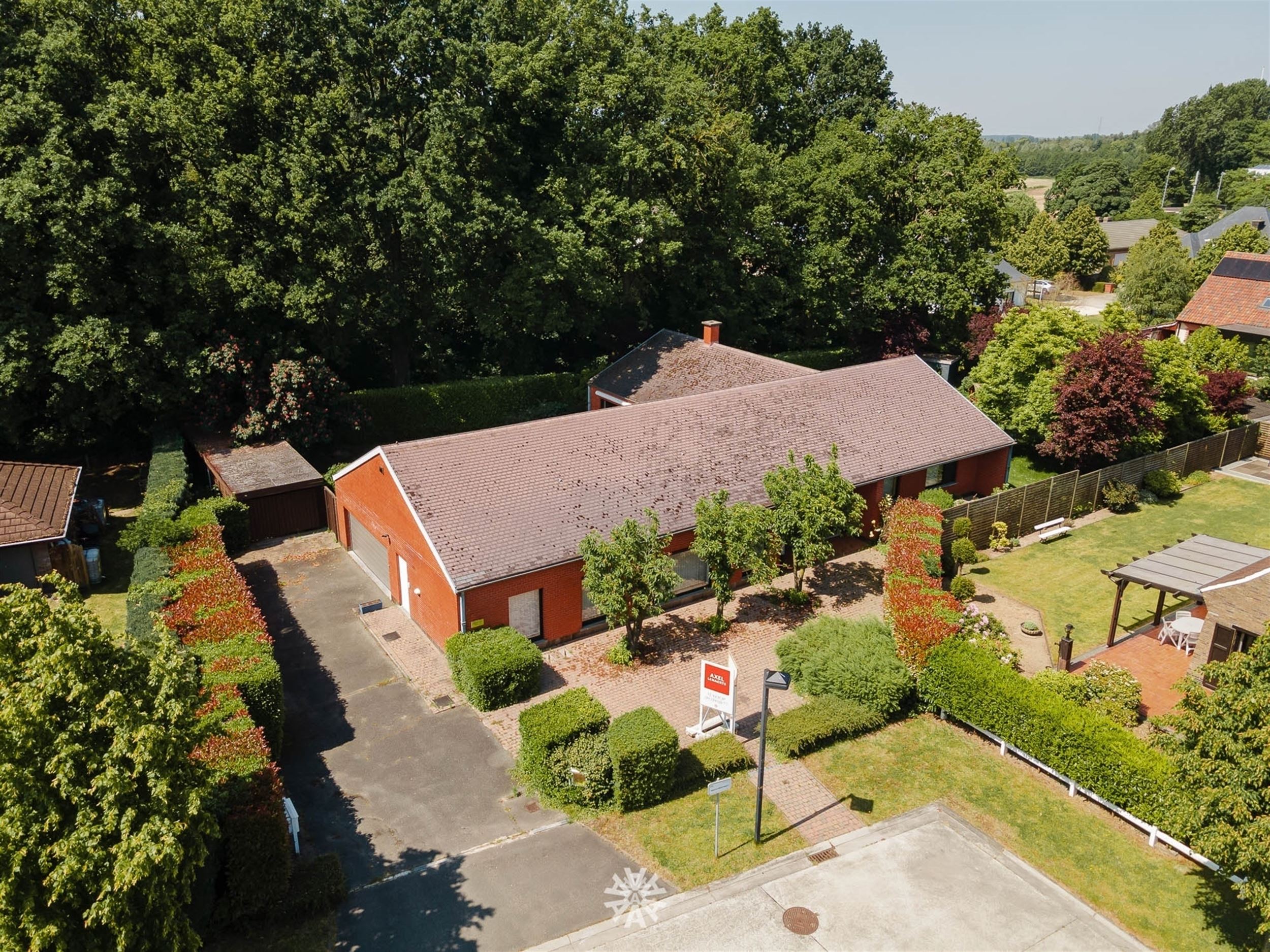 Zeer ruime woning TE KOOP in gegeerde wijk te Lovendegem foto 36