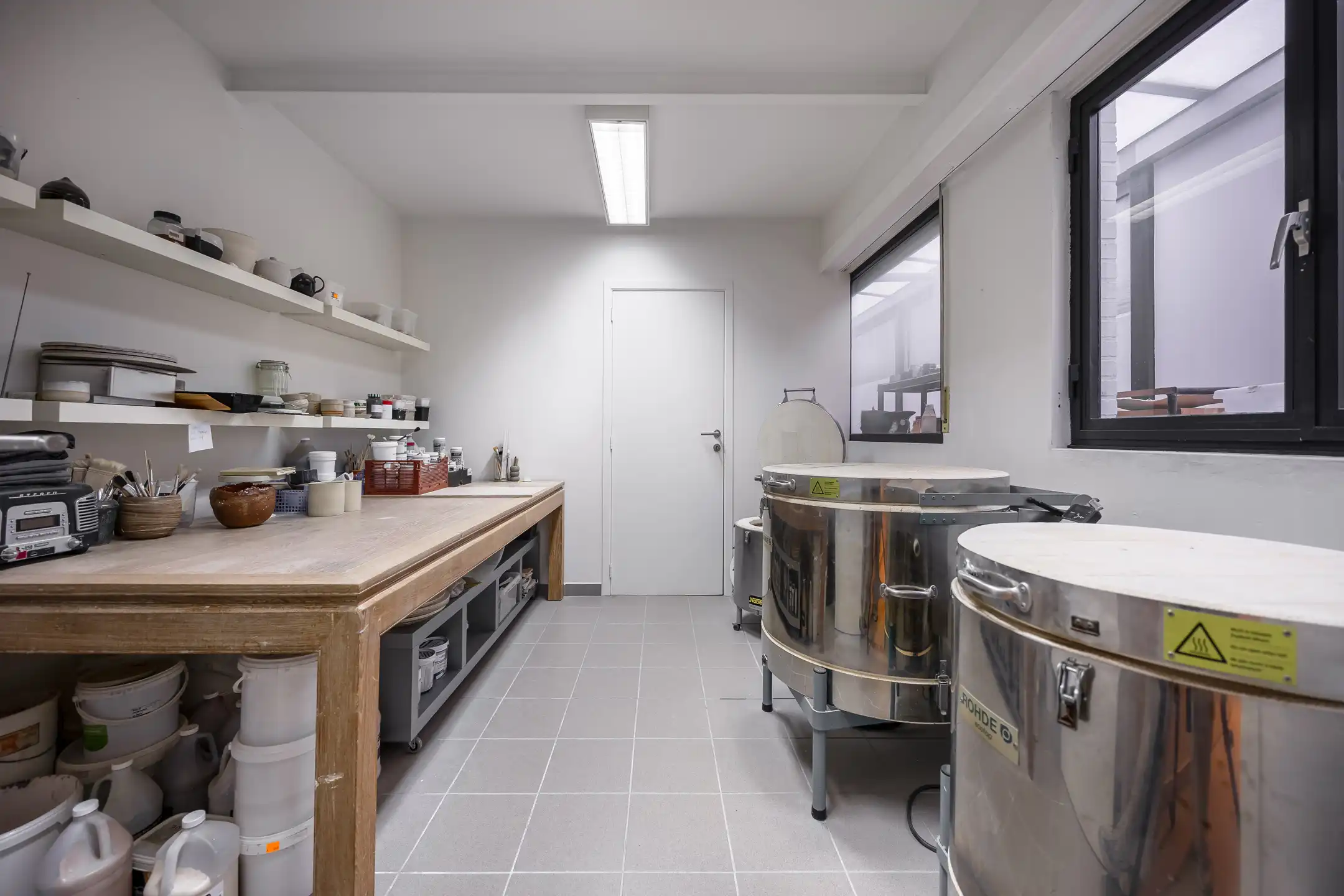 Handelsgelijkvloers met veel potentieel in Sint-Antonius foto 10