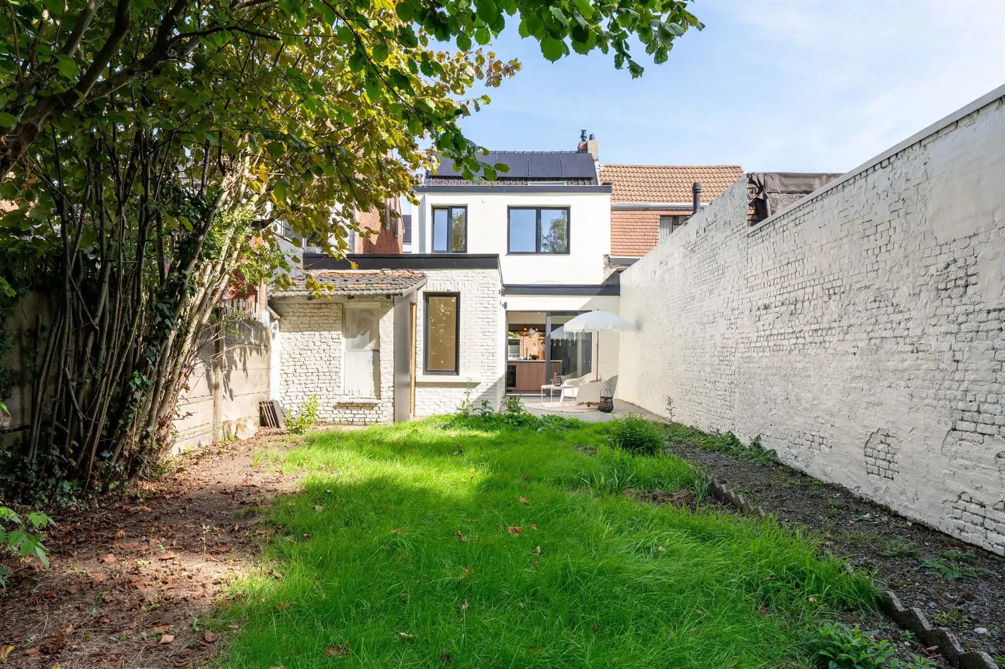 Gerenoveerde woning met 4 slk en grote tuin! foto 21