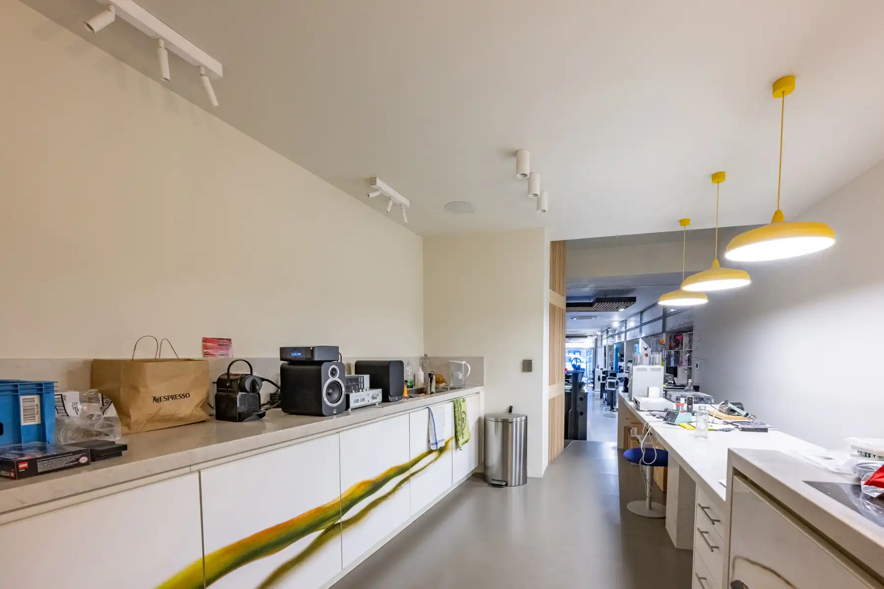 VERLAAGDE PRIJS - Pand met handelsruimte en woonfunctie foto 7