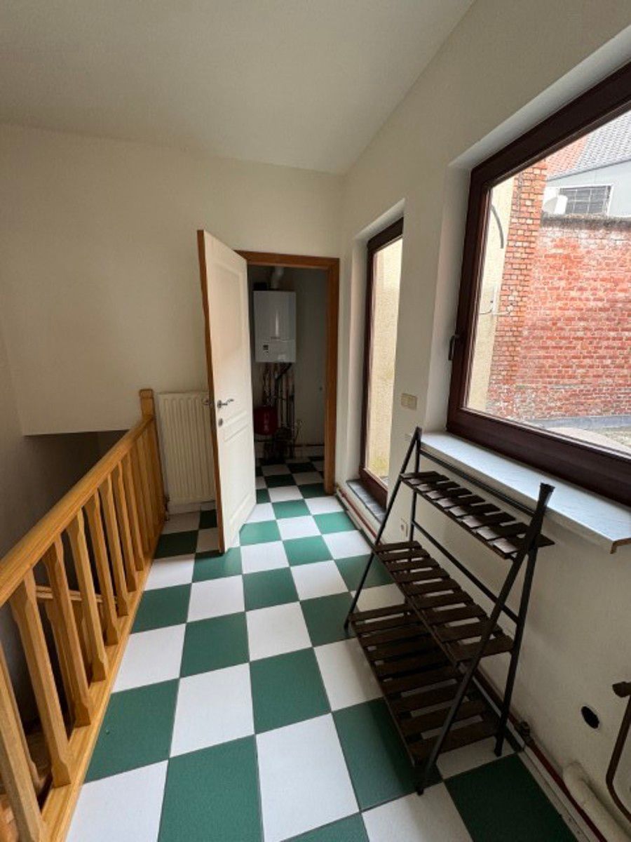 Handelspand met duplex woonst foto 11