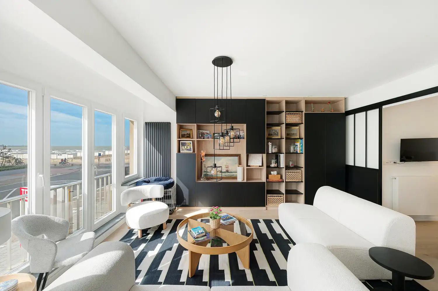 Stijlvol appartement op een mooie ligging in de Meerlaan, genietend van een aangenaam zijdelings uitzicht op zee en het Albertstrand. foto 8