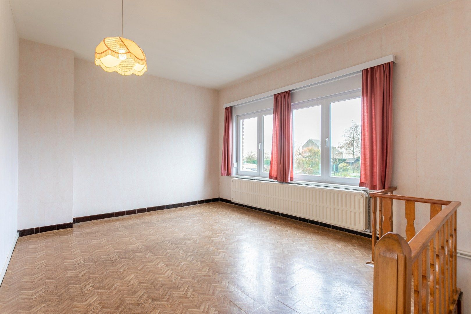 Karaktervolle woonst met 5 slaapkamers, ruim perceel en mogelijkheden voor vrij beroep foto 22