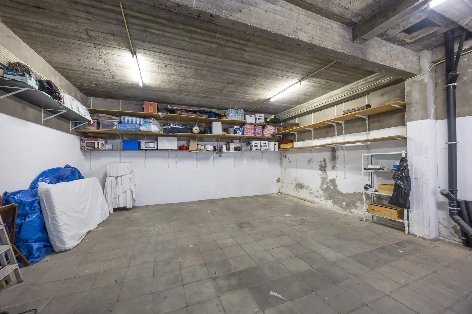 Garage te koop foto 5