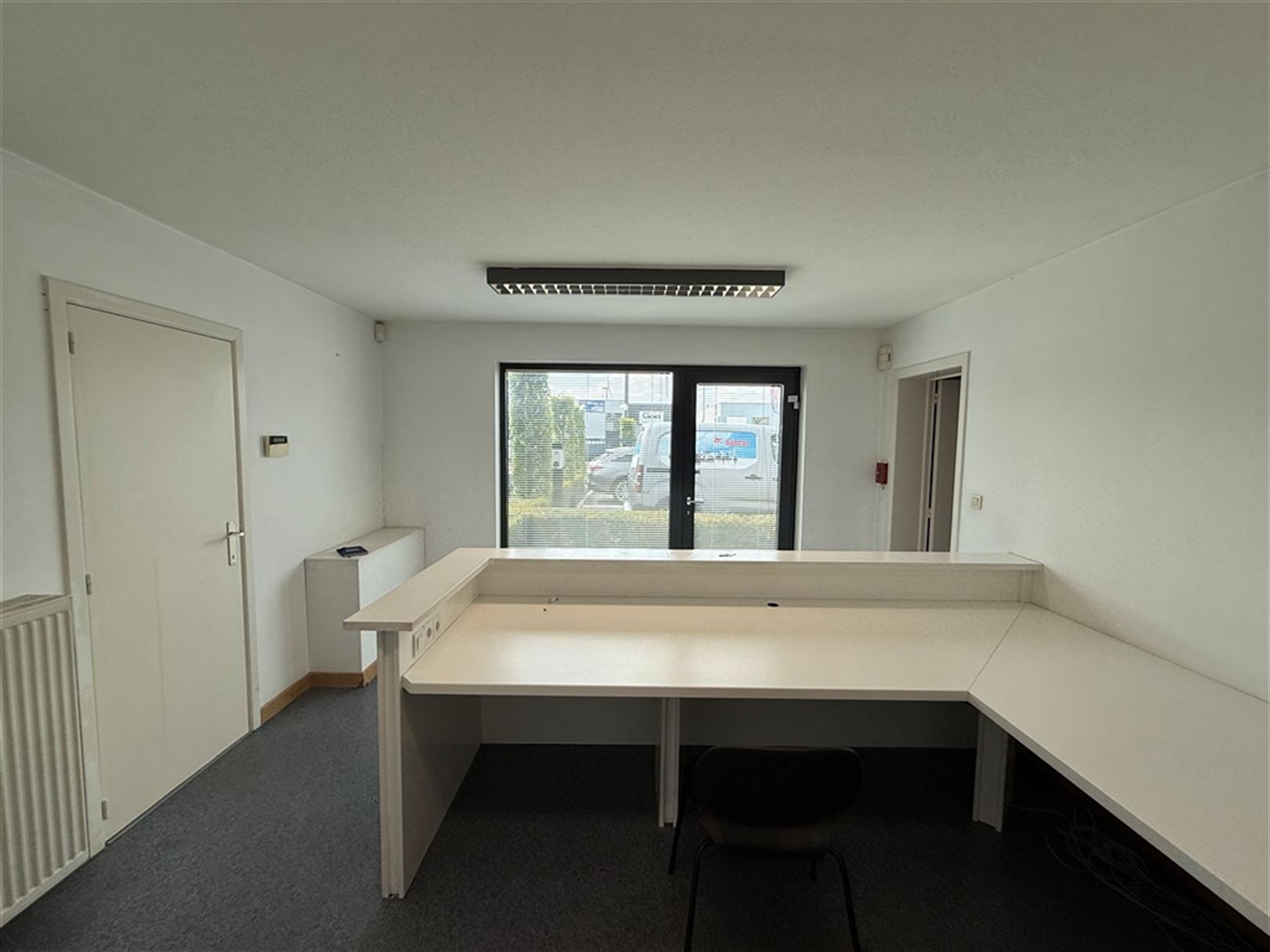 Instaplaar Magazijn met ingebouw kantoor te Lummen foto 8