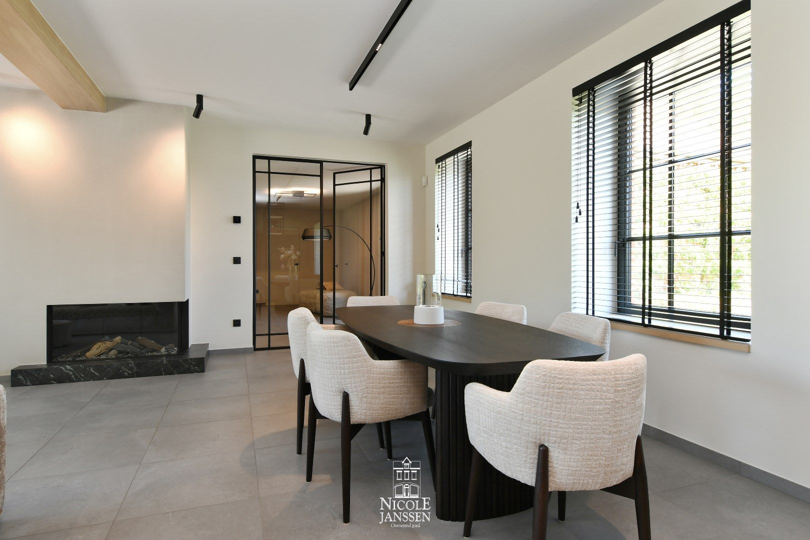 Gerenoveerde hoevewoning foto 8