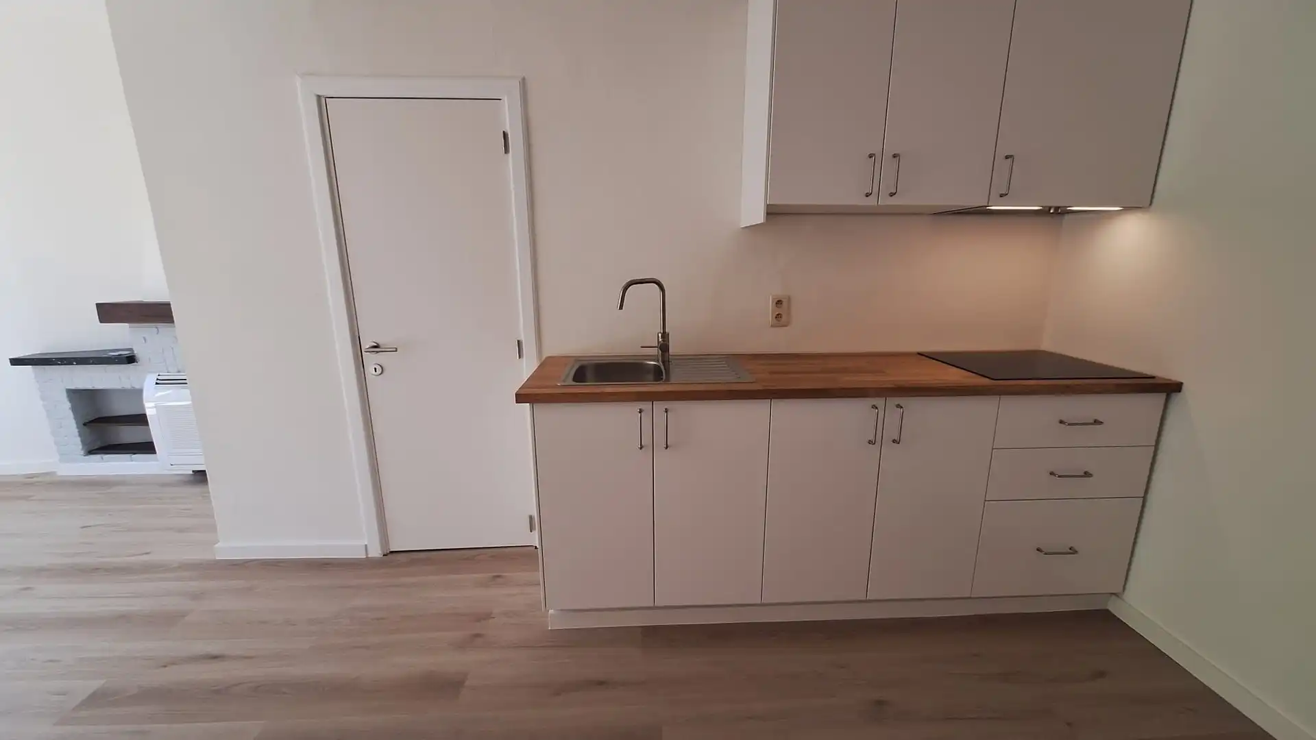 Eén-slaapkamerappartement in centrum van Wetteren foto 8