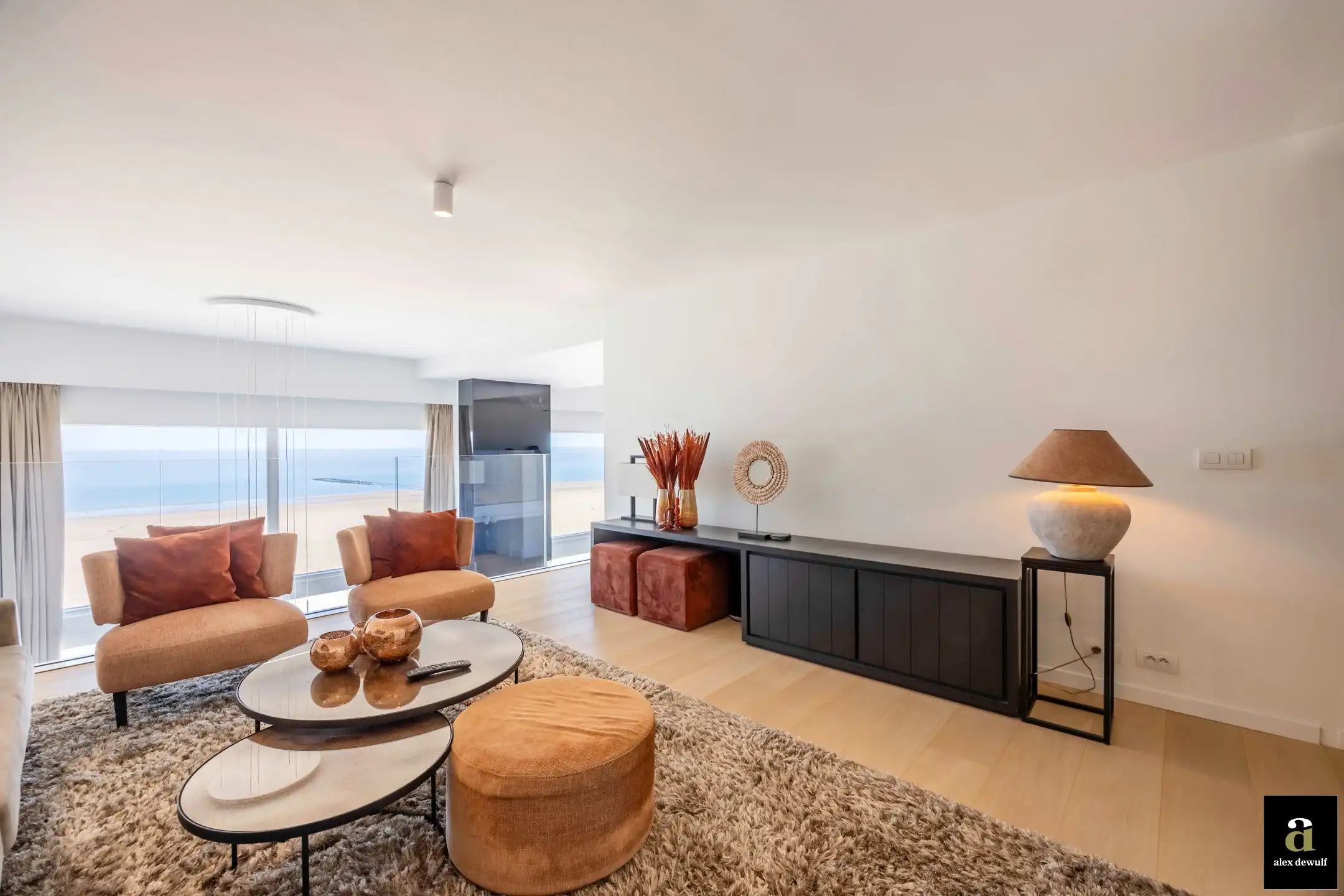 Exclusieve mezzanine met panoramisch frontaal zeezicht – Residentie Royal Navy foto 33