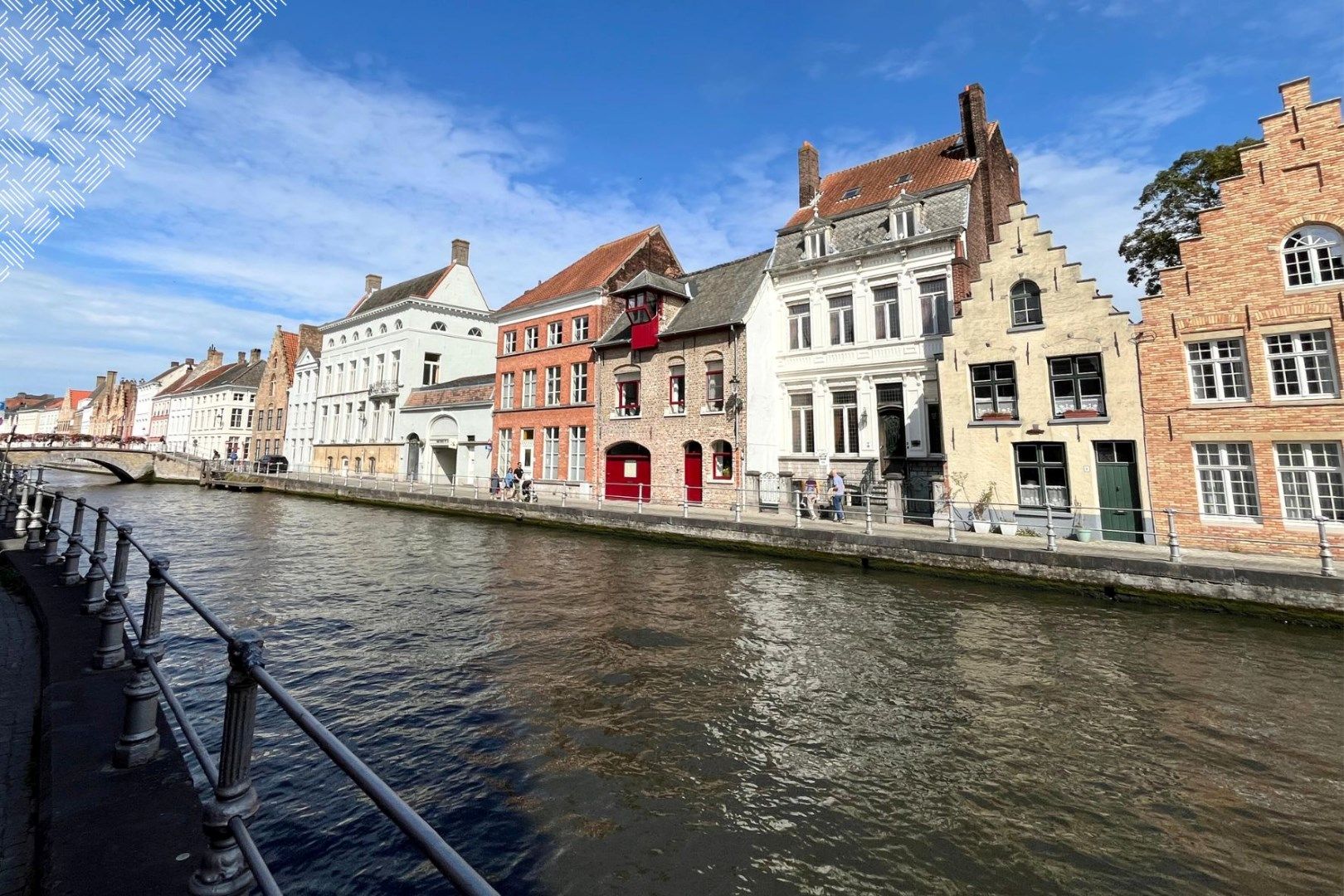 Unieke Woning aan de Sint-Annarei 3 te Brugge foto 3