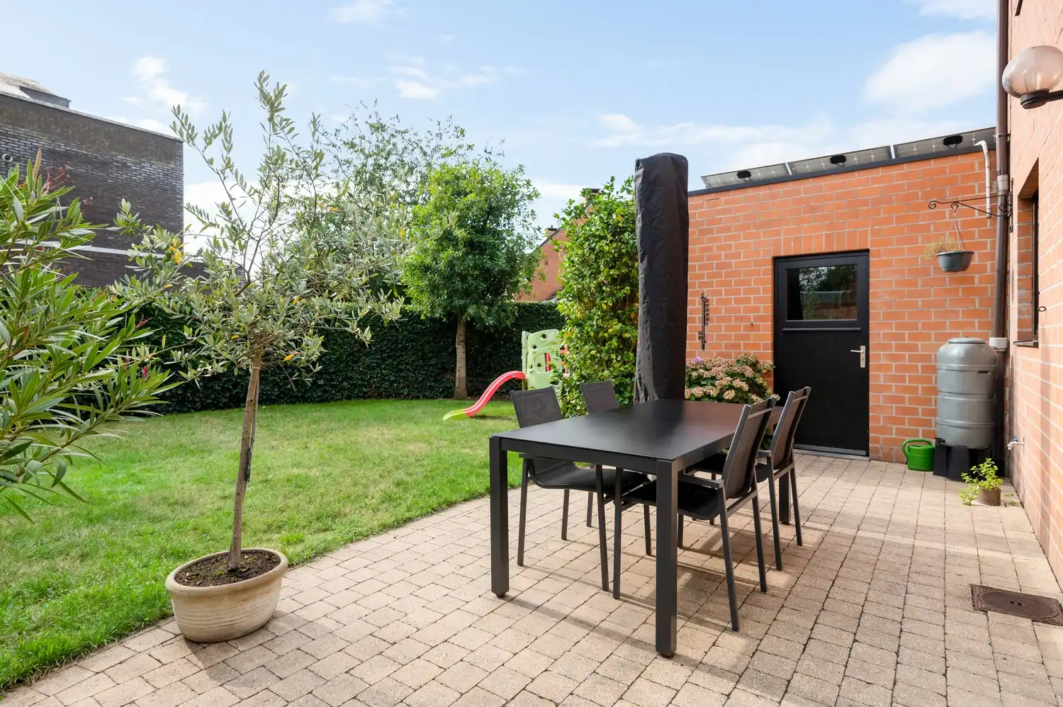 Energiezuinige halfopen woning met 4 slaapkamers en zuidgerichte tuin in Brasschaat foto 23