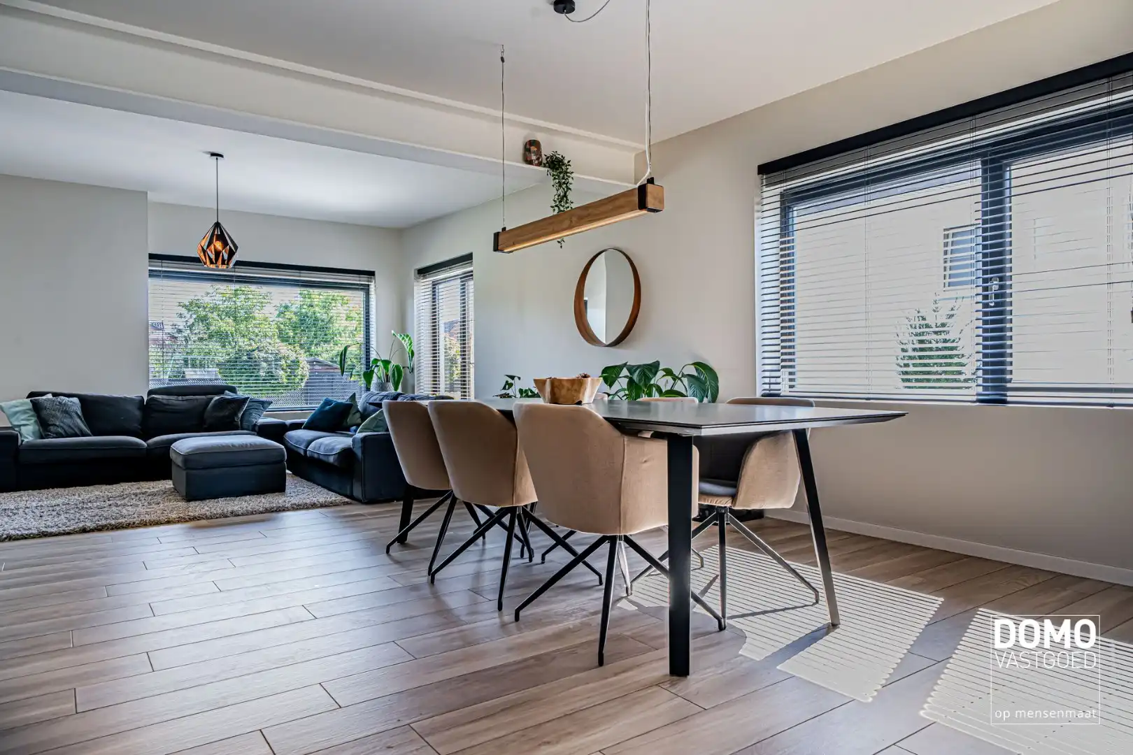 INSTAPKLARE GEZINSWONING MET 3 SLAAPKAMERS, EPC-LABEL A EN ZONNIGE TUIN IN KERMT foto 5
