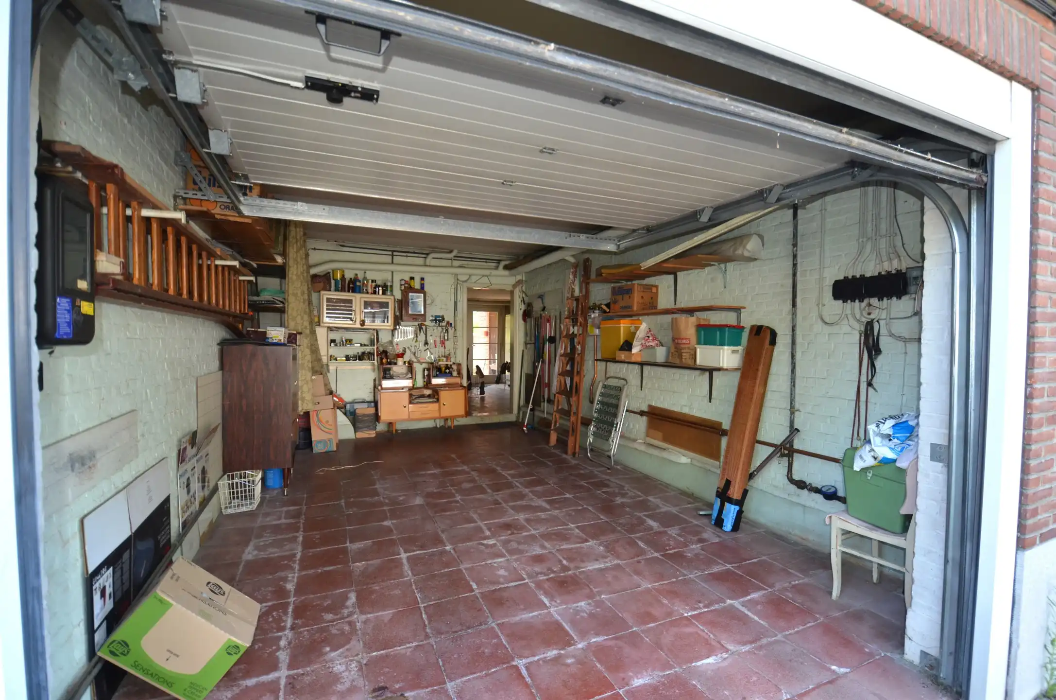 Te renoveren woning met 2 slaapkamers, garage en zonnige zuid-tuin foto 14