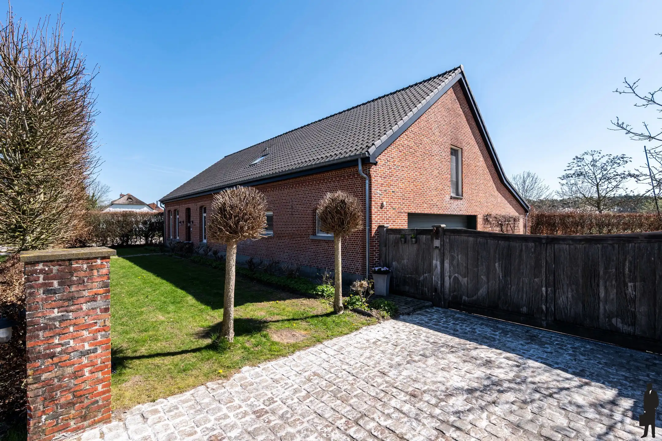 Uitzonderlijk gelegen paardeneigendom op ca. 2 hectare foto 7