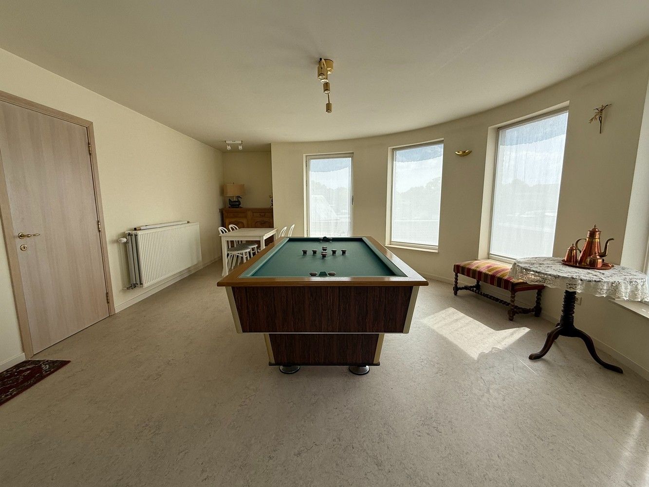 Zeer ruime woning met 4 slaapkamers, 2 badkamers en grote polyvalente ruimte in hartje Ramsel foto 11