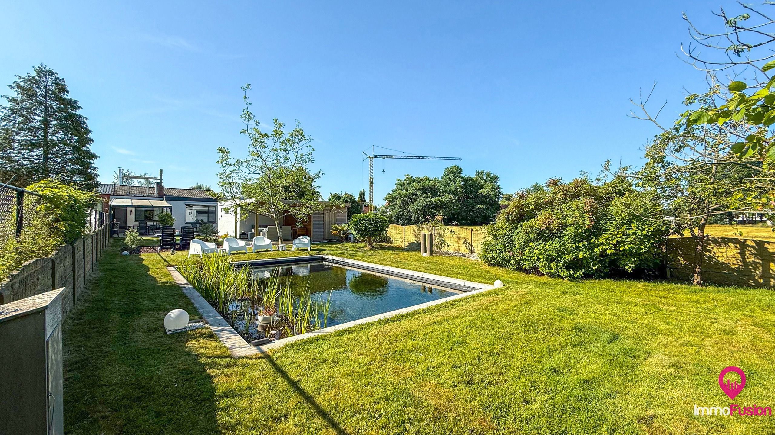 Praktische bungalowwoning met prachtige tuin en zwemvijver! foto 45