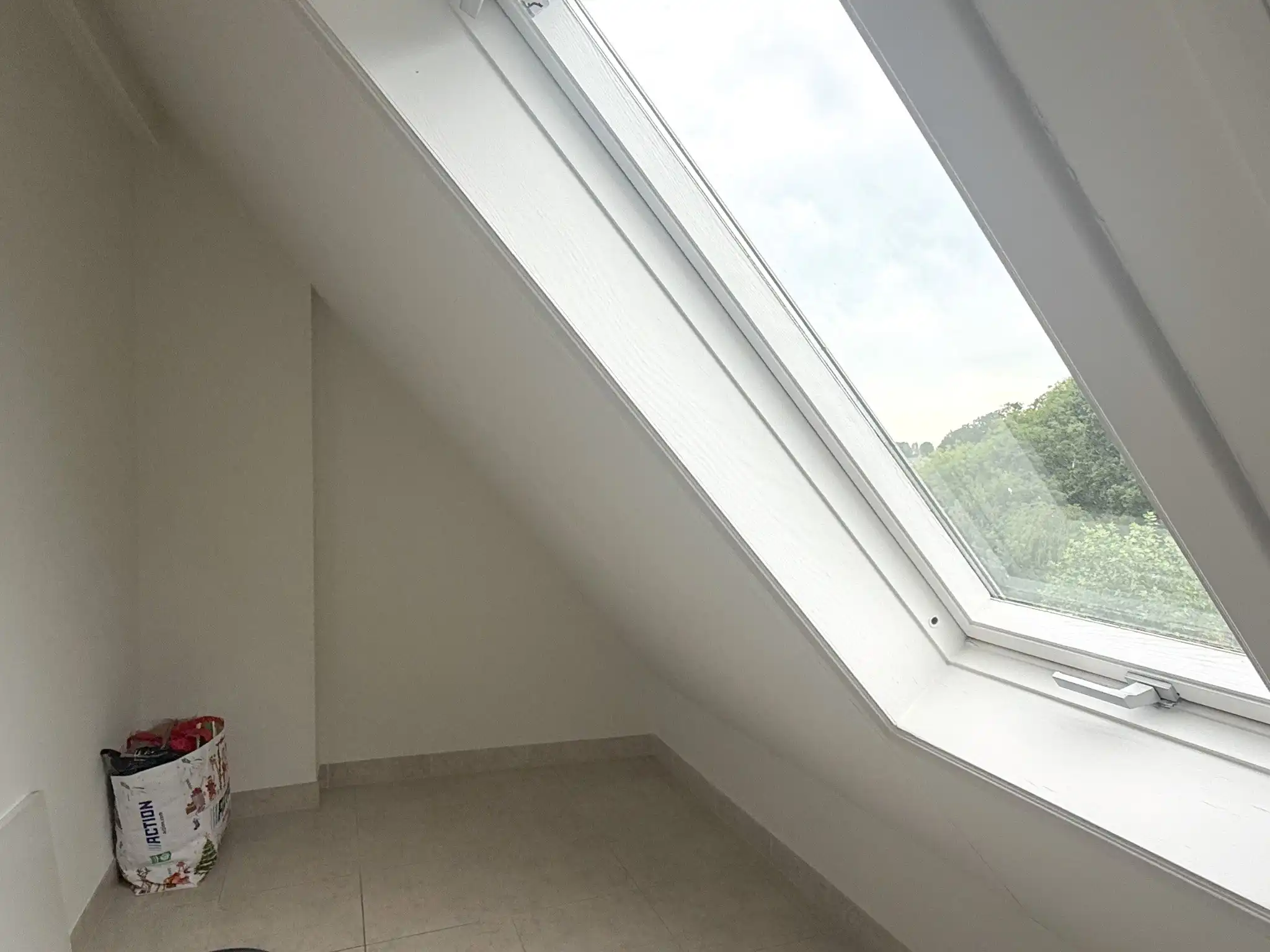 Duplex appartement in het centrum van Beveren foto 5