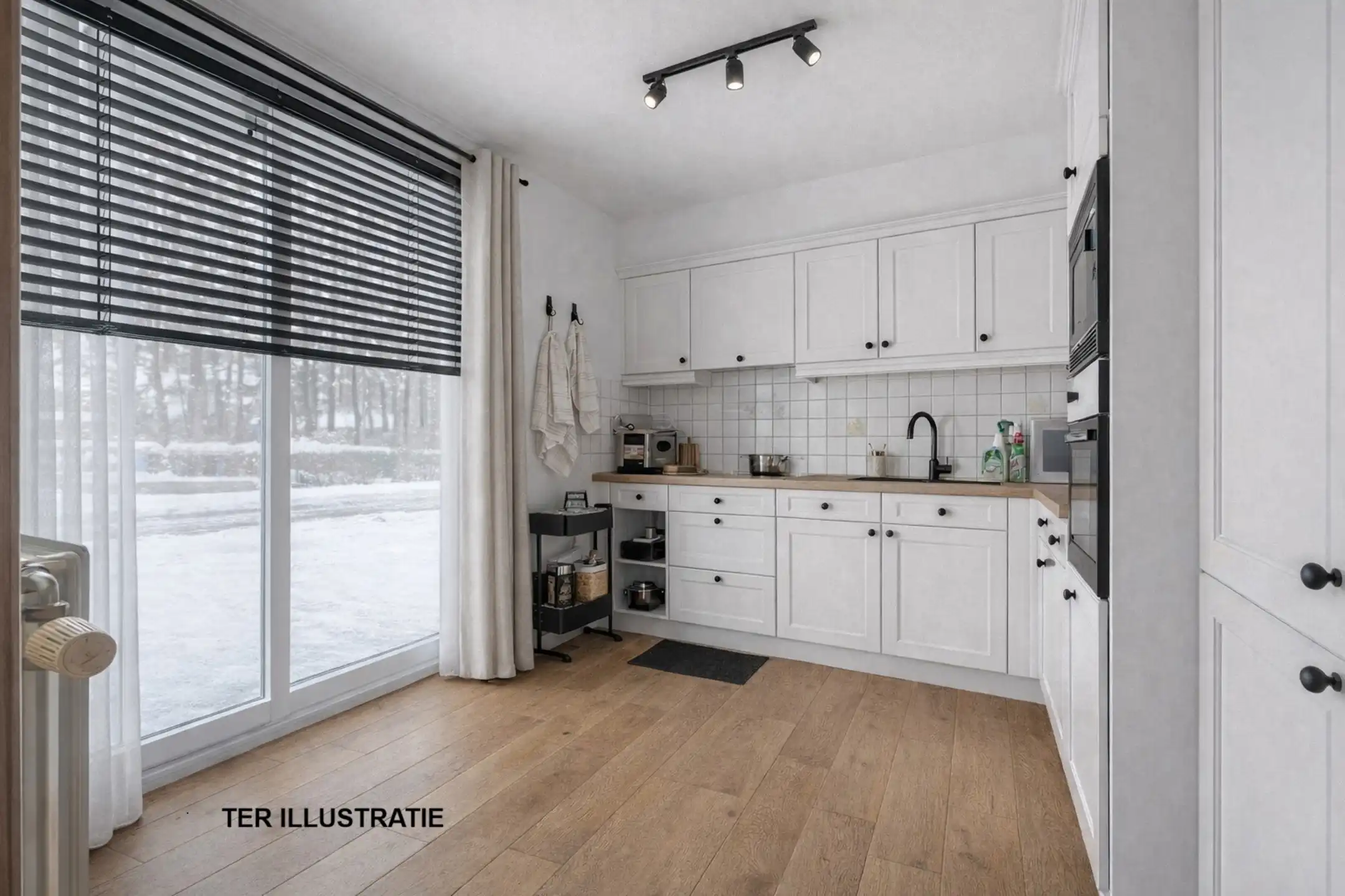 HAALTERT - gelijkvloers appartement op centrale ligging foto 3