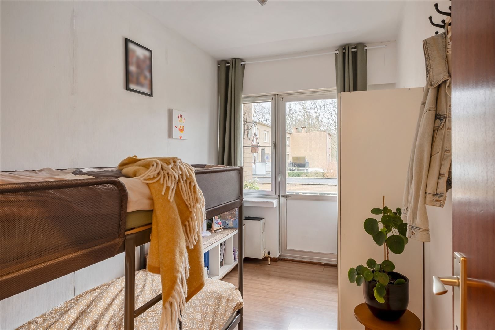 Aangenaam appartement met garage foto 12