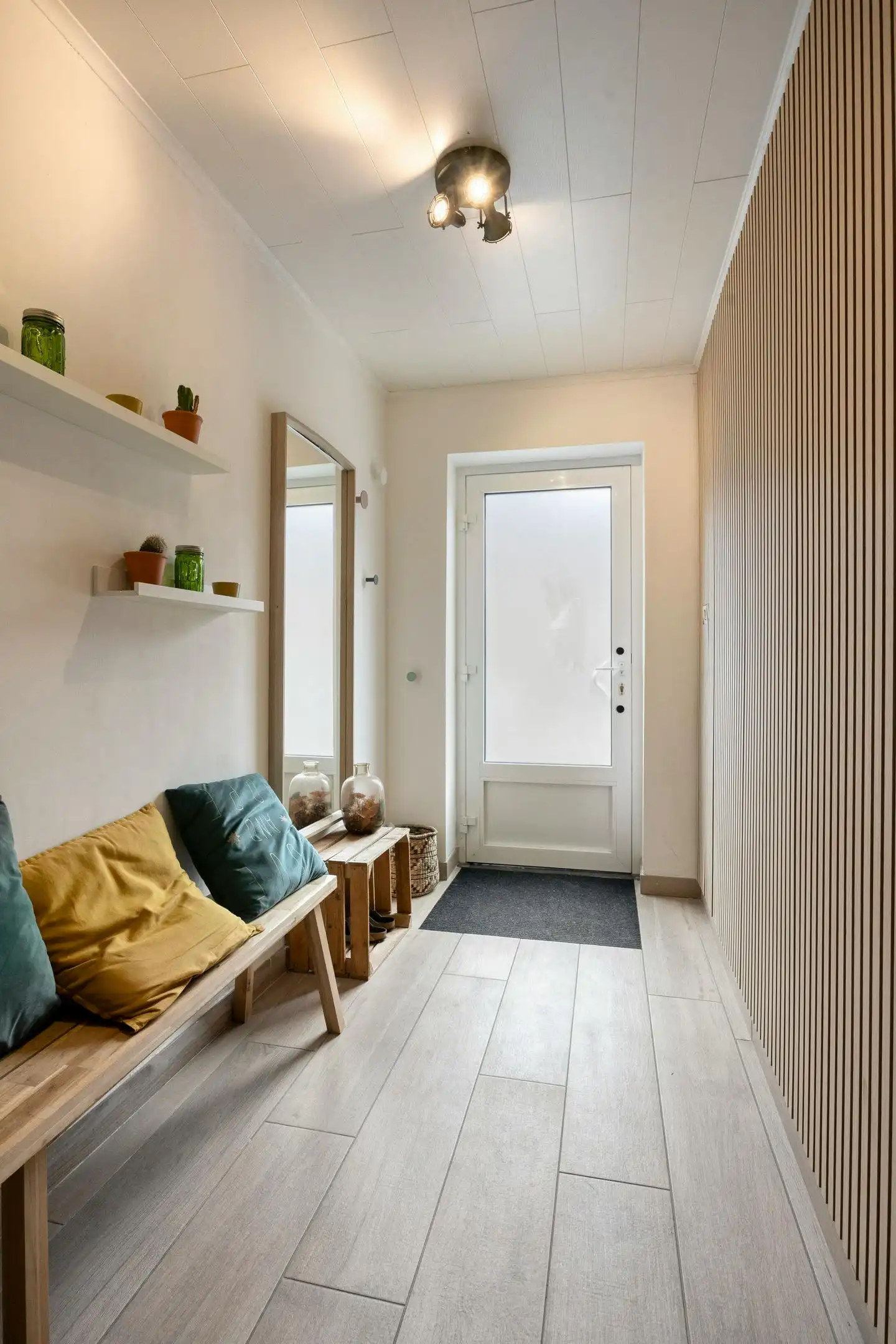 Instapklaar huis met garage en tuin nabij centrum Vilvoorde foto 12