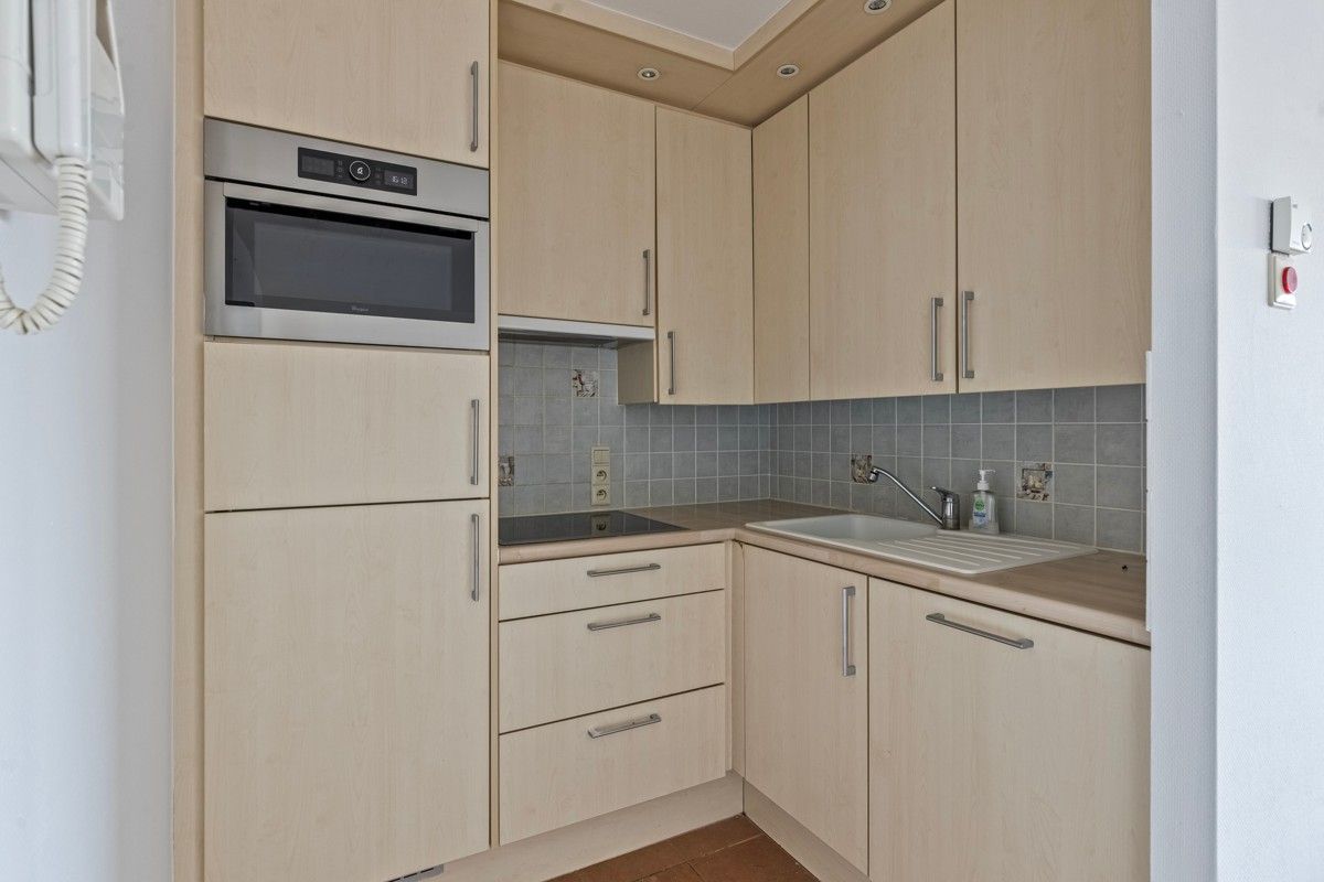 Ruim appartement met drie slaapkamers, twee terrassen en parking te koop! foto 5
