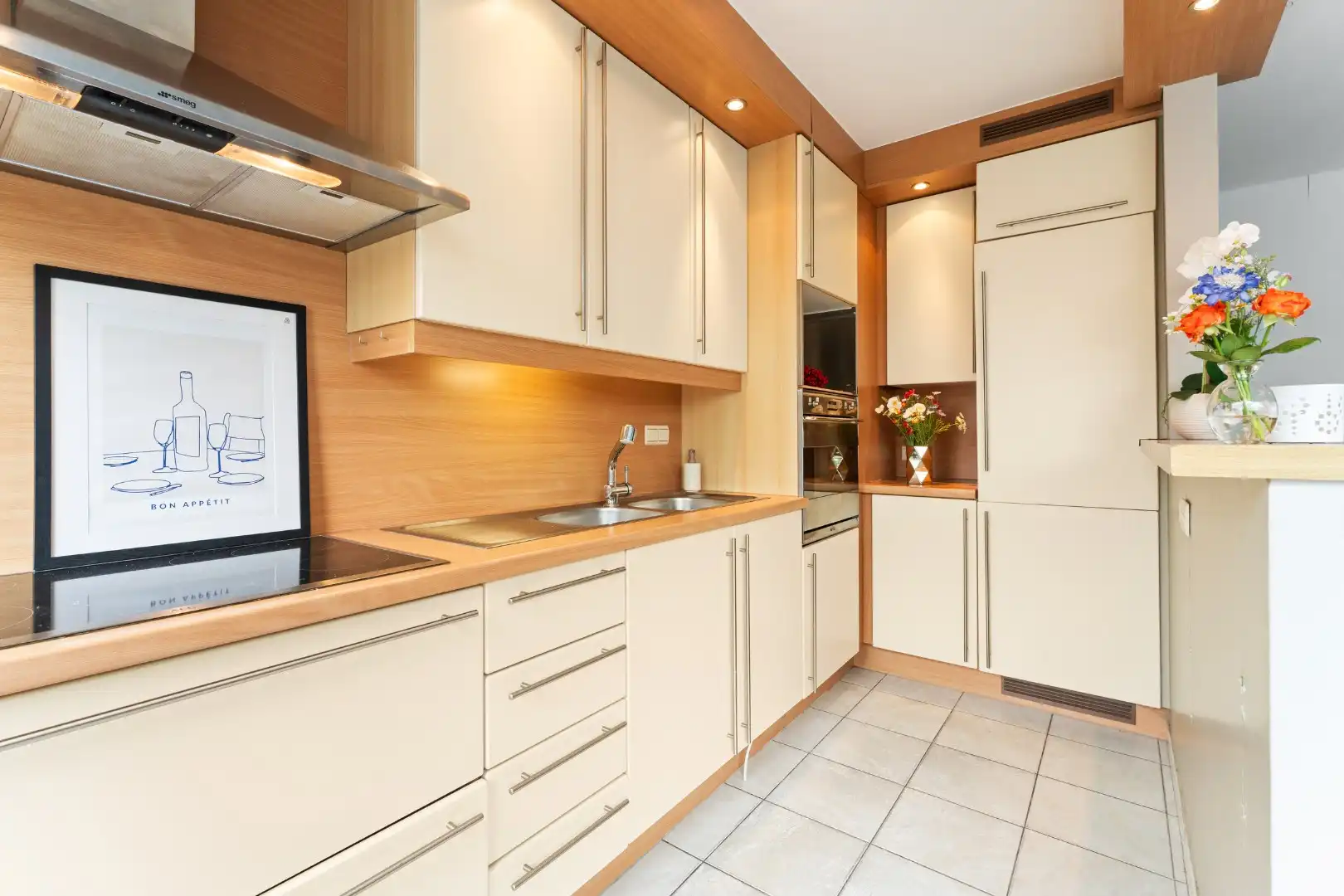 Instapklaar en bijzonder lichtrijk appartement met 2 slaapkamers, zonnig terras en EPC-label B in Oostende foto 12