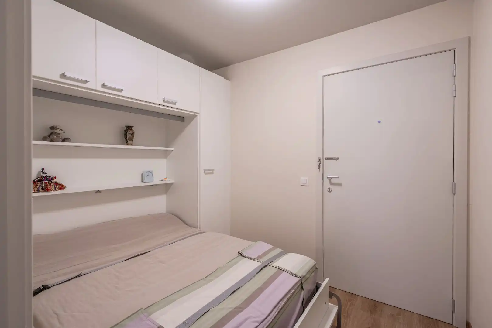 Instapklare gelijkvloerse studio nabij zee foto 7