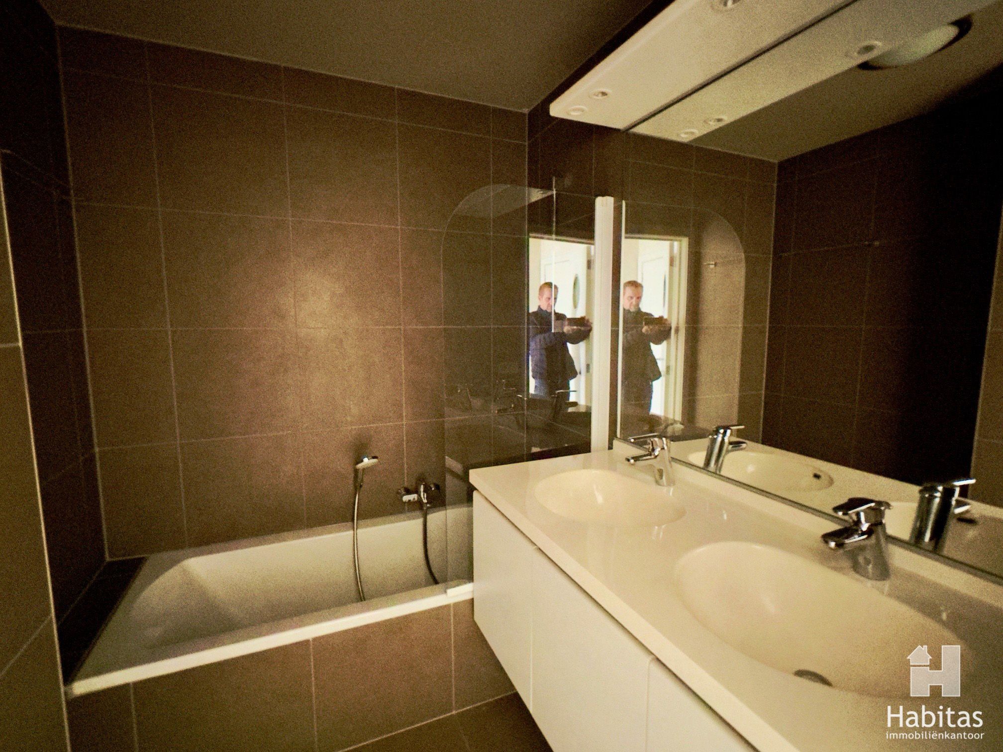 Instapklaar 2 slaapkamer appartement foto 10