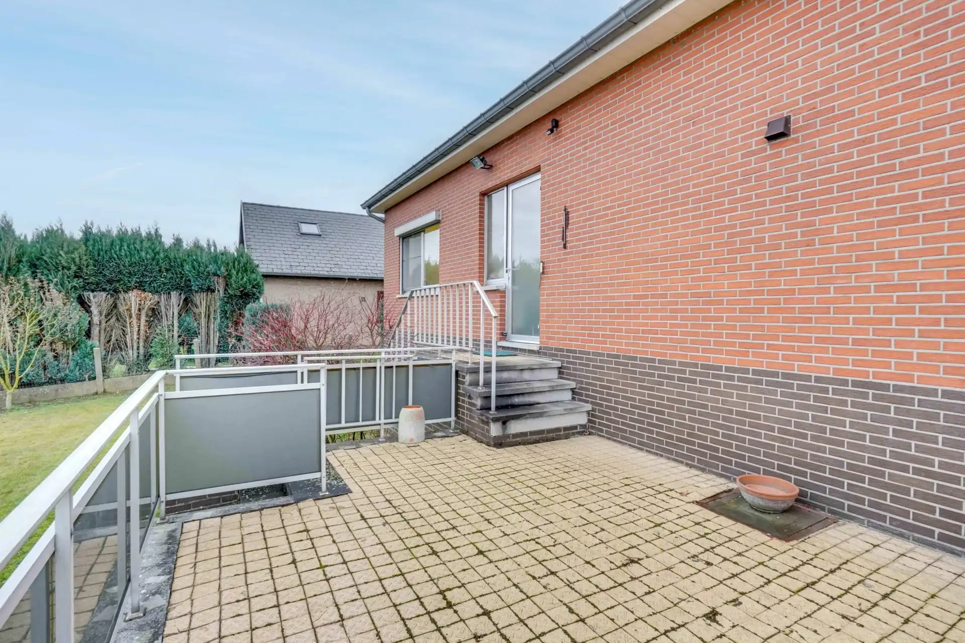 Ruime gezinswoning met tuin nabij centrum van Wellen foto 19