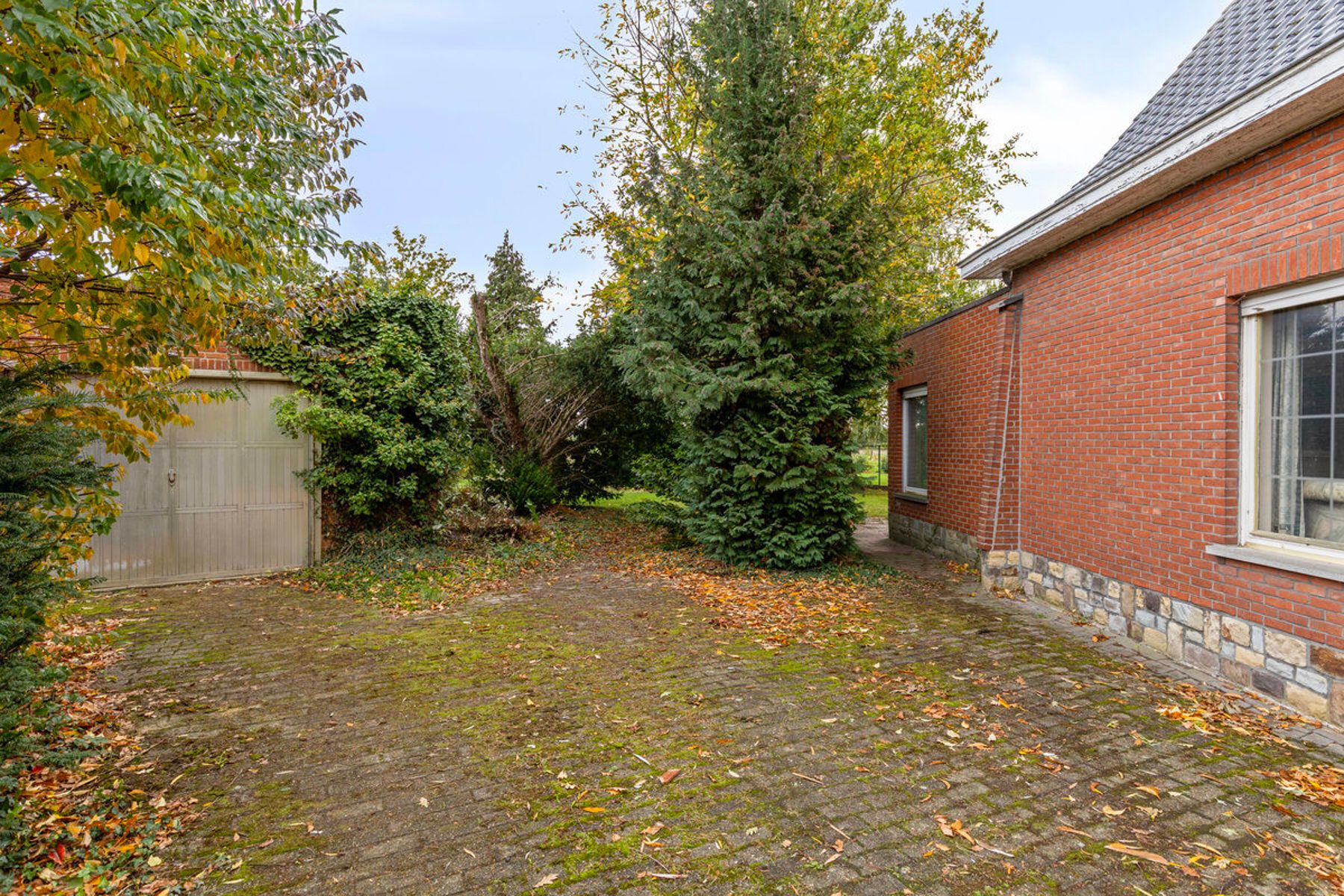 Te renoveren open bebouwing (mog. optioneel achterliggend bouwland) foto 22