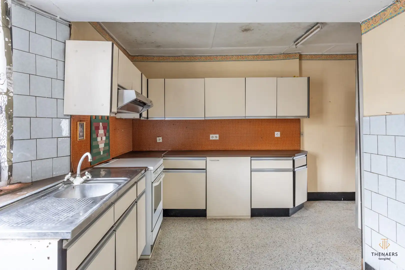 Unieke hoeve met tal van mogelijkheden in het landelijke Veulen (Heers). foto 10