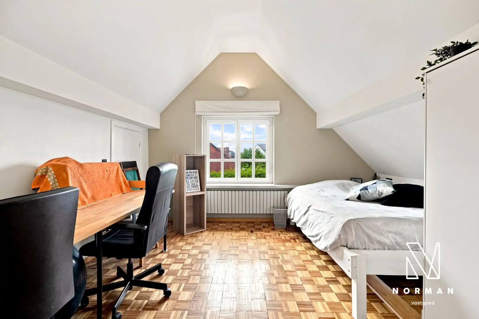 Prachtige, kwalitatief afgewerkte villa te koop in rustige woonwijk te Bavikhove! foto 24