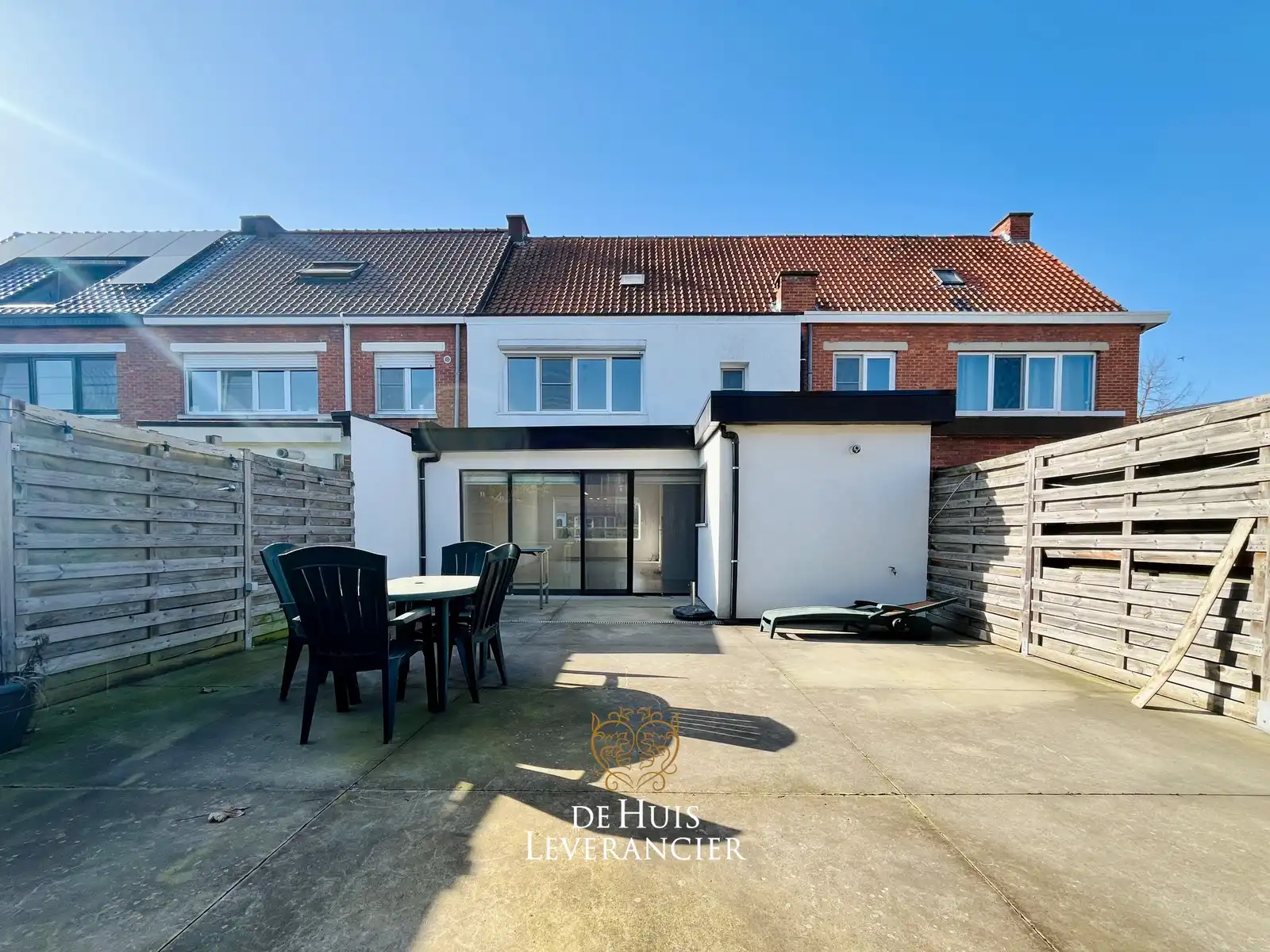 Ruimtelijke rijwoning met tuin en garage in de Altenawijk foto 41
