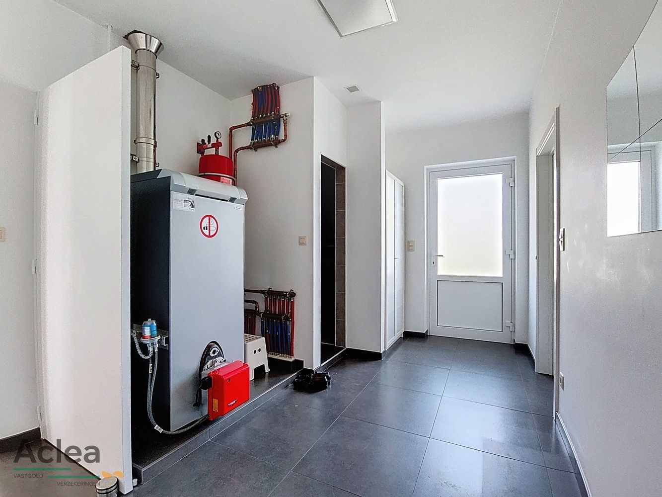 uitzonderlijk ruime landelijk gelegen woning foto 13