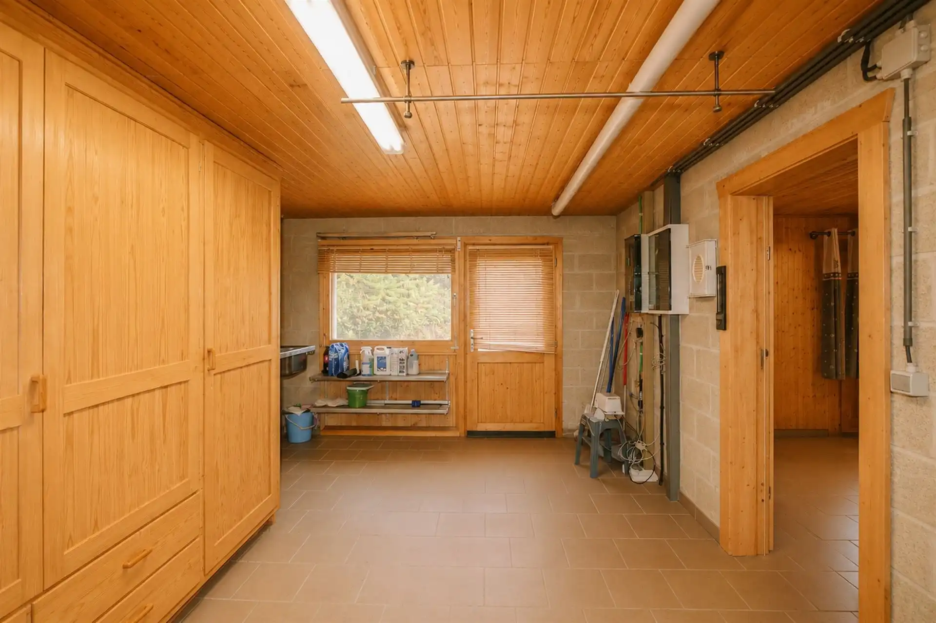 Charmante vakantiewoning op 2.801 m² aan de bosrand in Recht foto 16