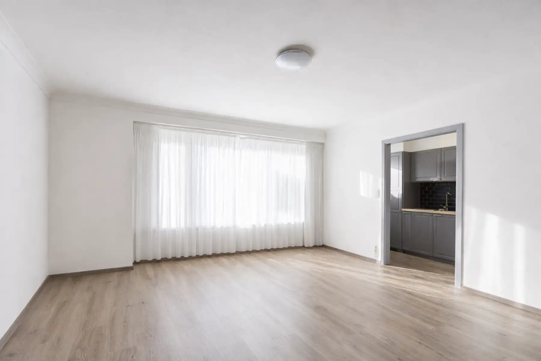 2 slaapkamer appartement met garage  foto 5