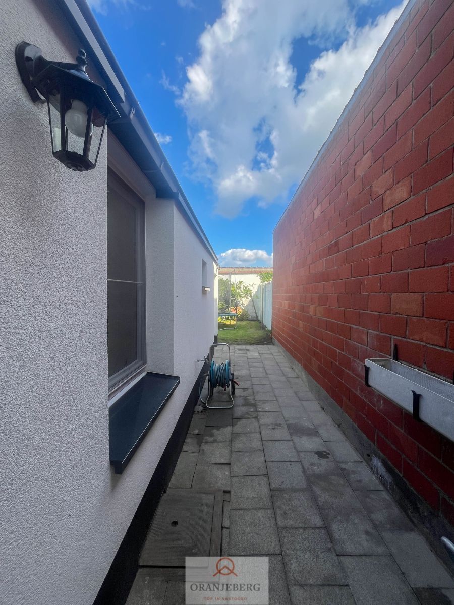 Ruime woning met tuin Oostakker! foto 30