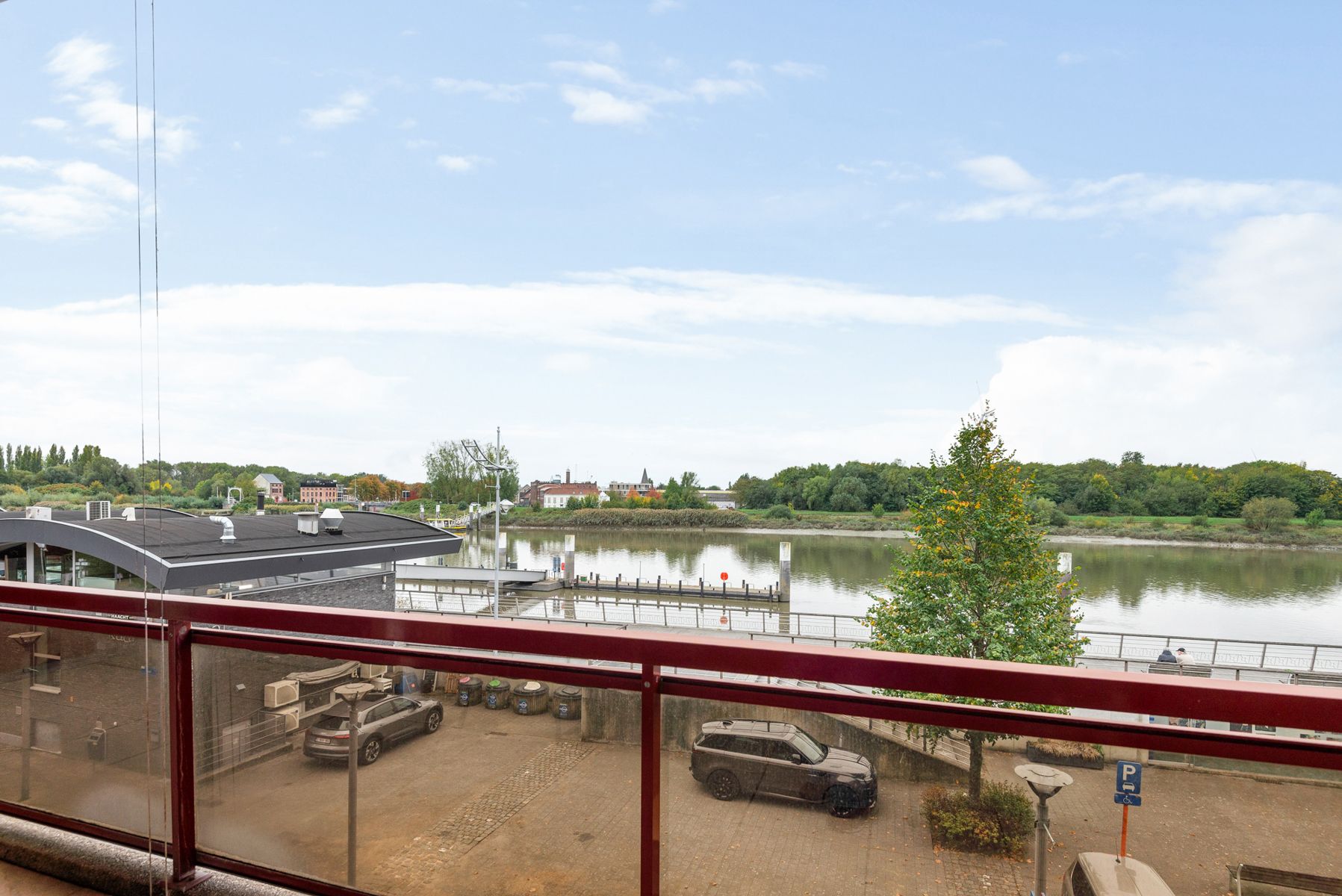 Ruim 3-slaapkamerappartement met prachtig zicht op de Rupel en zonnig terras foto 23
