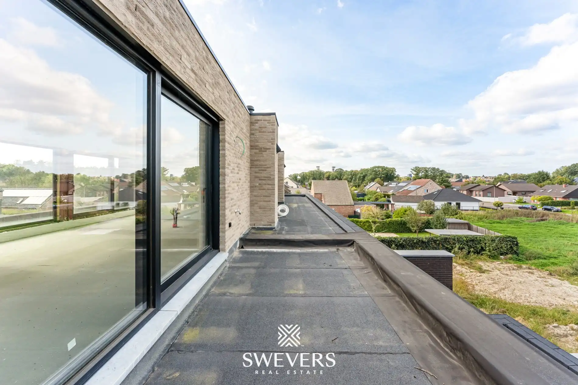 Penthouse met 2 slaapkamers, dressing en maar liefst 2 terrassen in Houthalen  foto 17