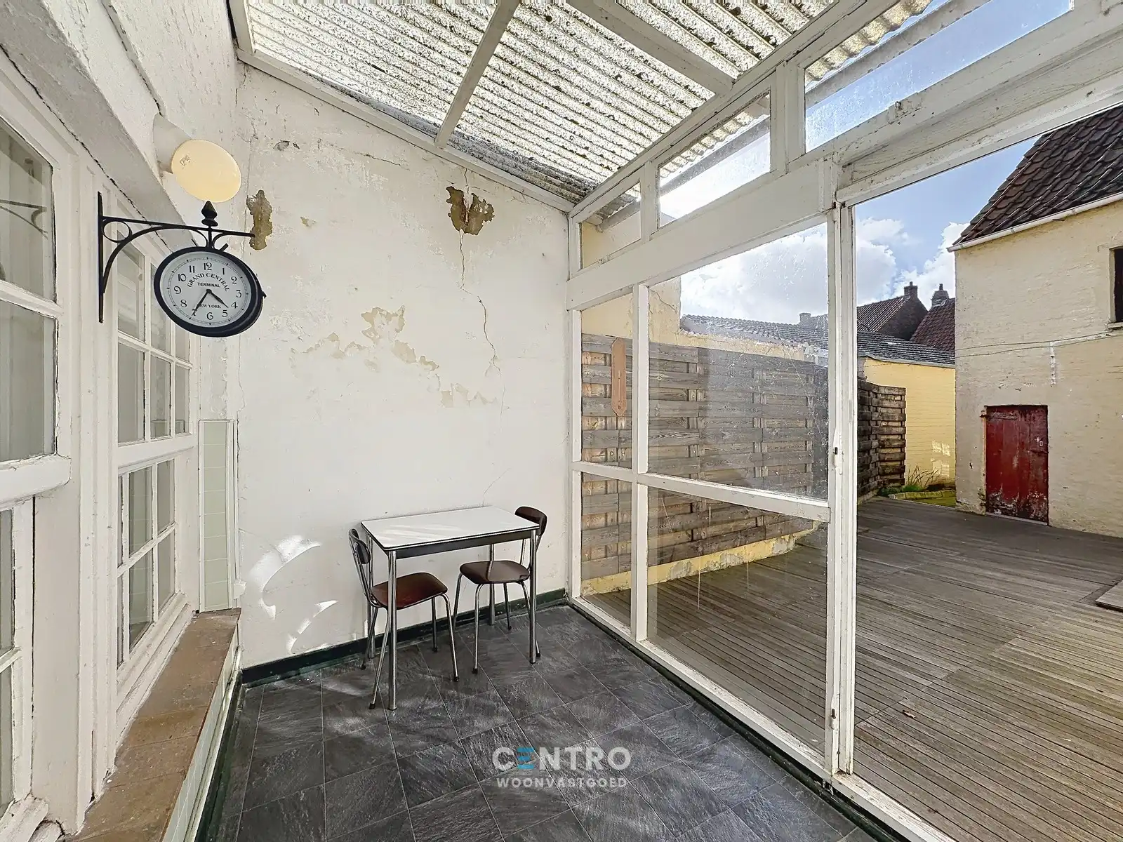 Charmante woning met 3 slpks, ZUIDger. terras én garage! foto 10