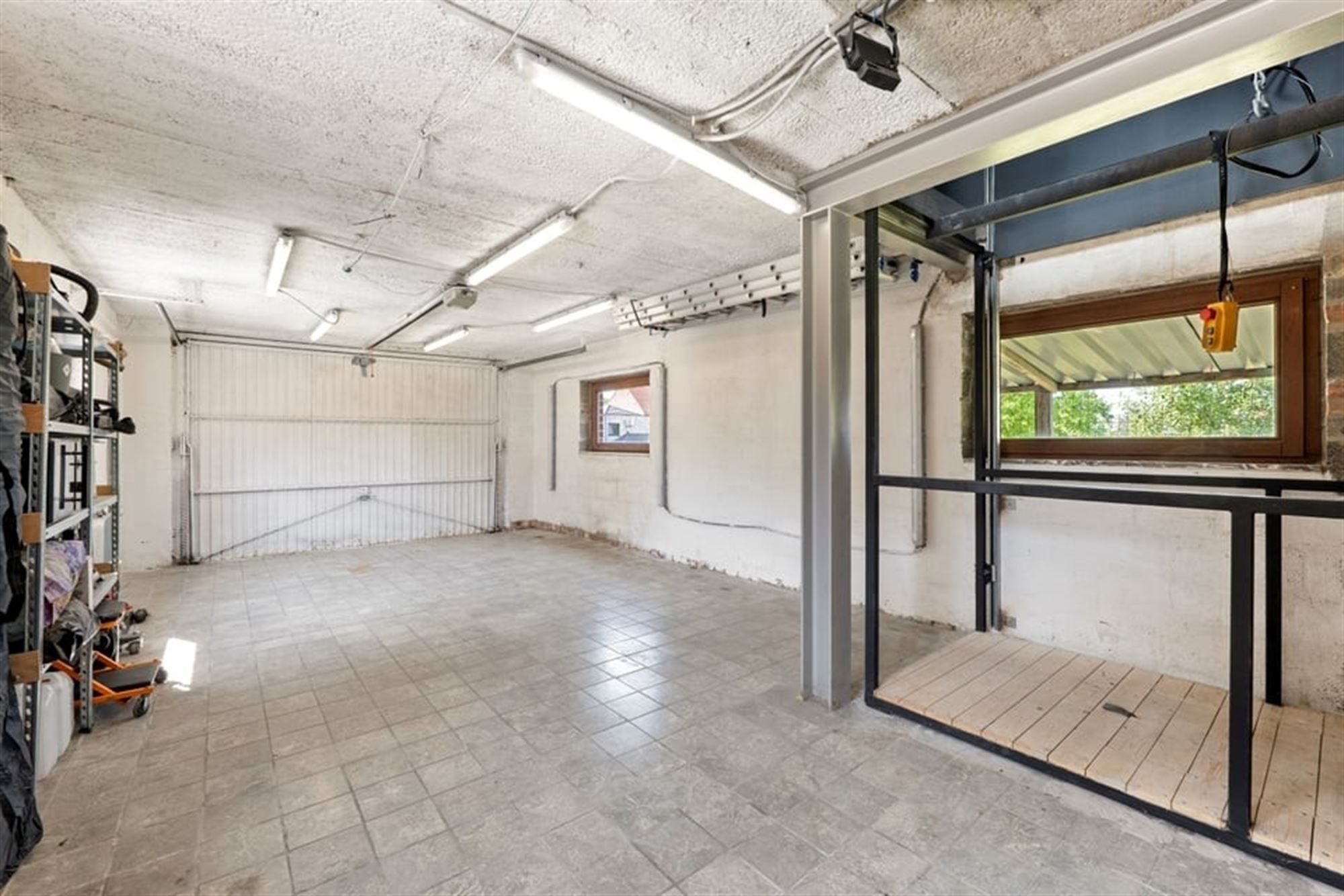 RENOVATIEPROJECT MET POTENTIEEL EN REEDS VERNIEUWDE VERDIEPING IN HARTJE KORTENAKEN foto 37