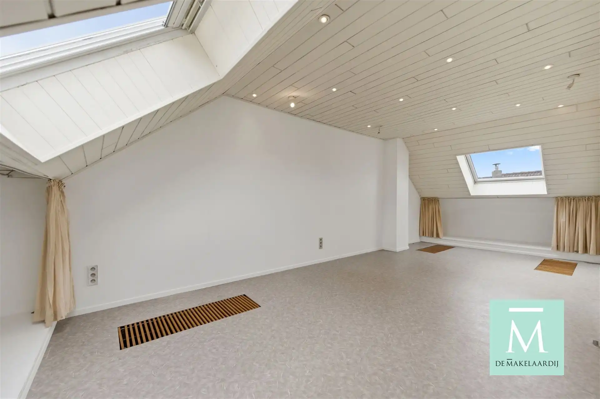 Centraal gelegen woning met 3 slaapkamers en zonnige tuin. foto 9