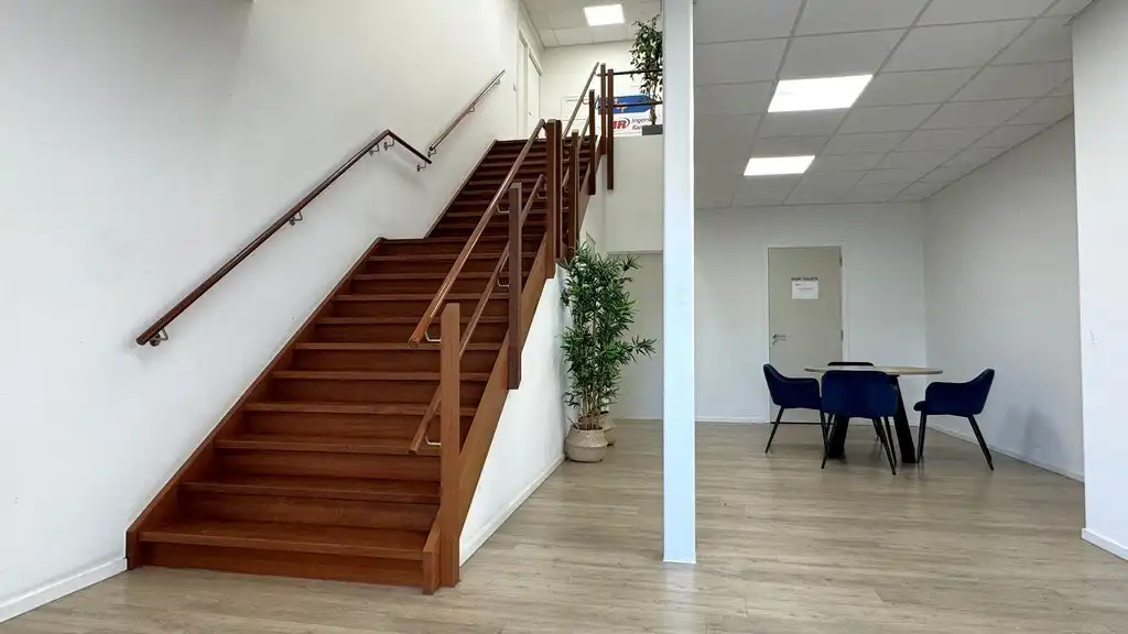 Kantoor te huur in kmo-zone Evenbroekveld te Erpe-Mere foto 2
