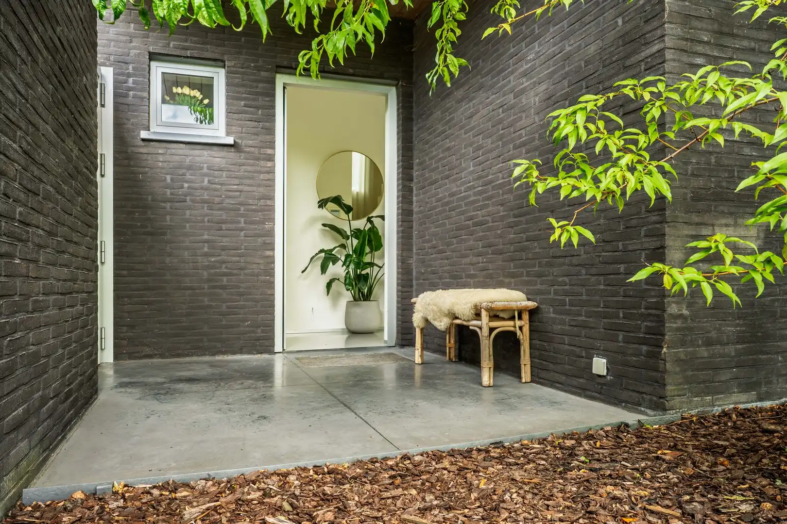 Exclusieve villa met zwemvijver op een absolute toplocatie in Bornem foto 3