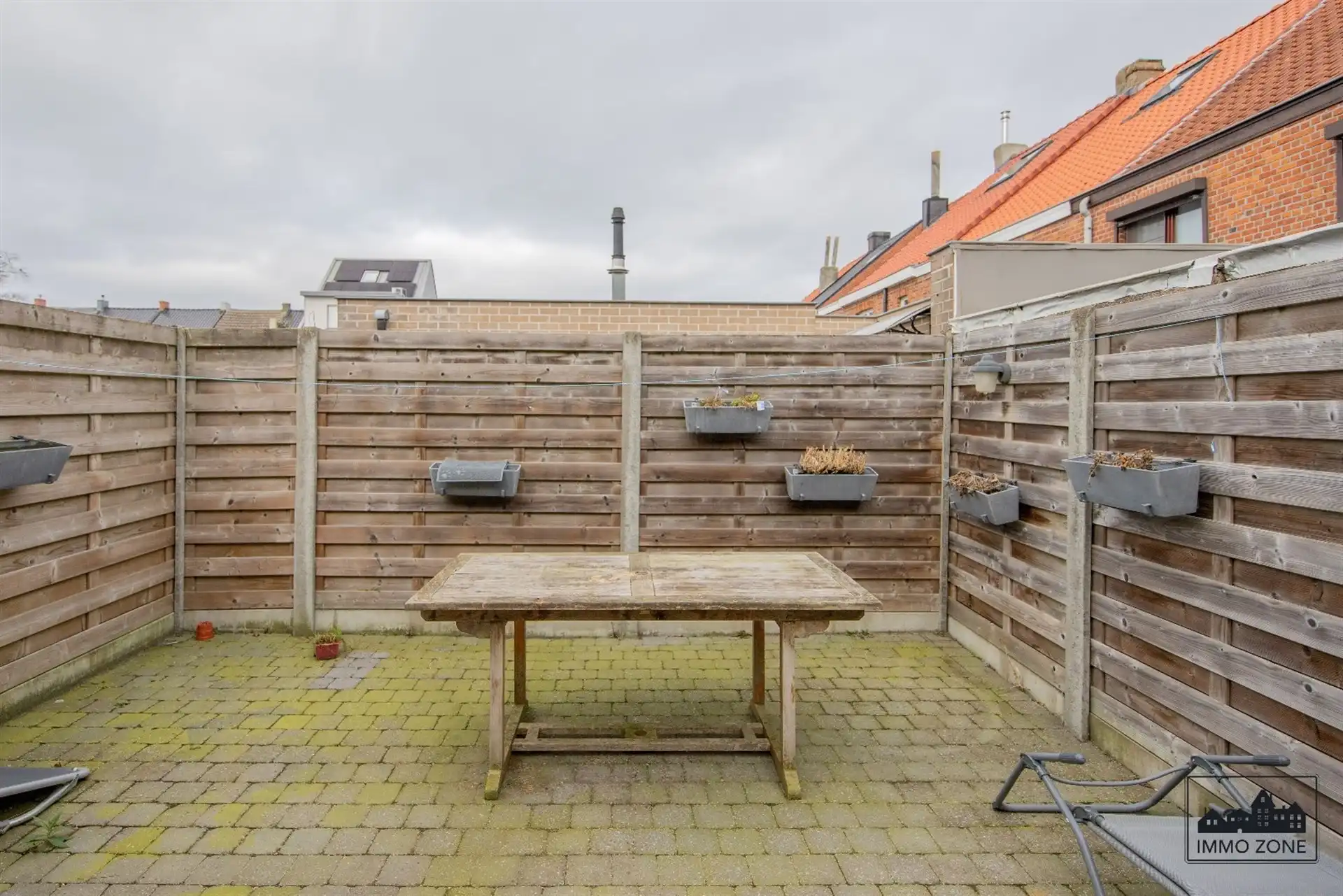 Gunstig gelegen recente 2 slaapkamerwoning met terras. foto 16
