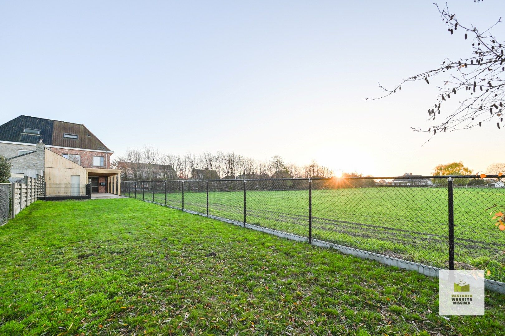 Instapklare woning met 3 slaapkamers (4 mogelijk) en tuin en landelijk uitzicht foto 23