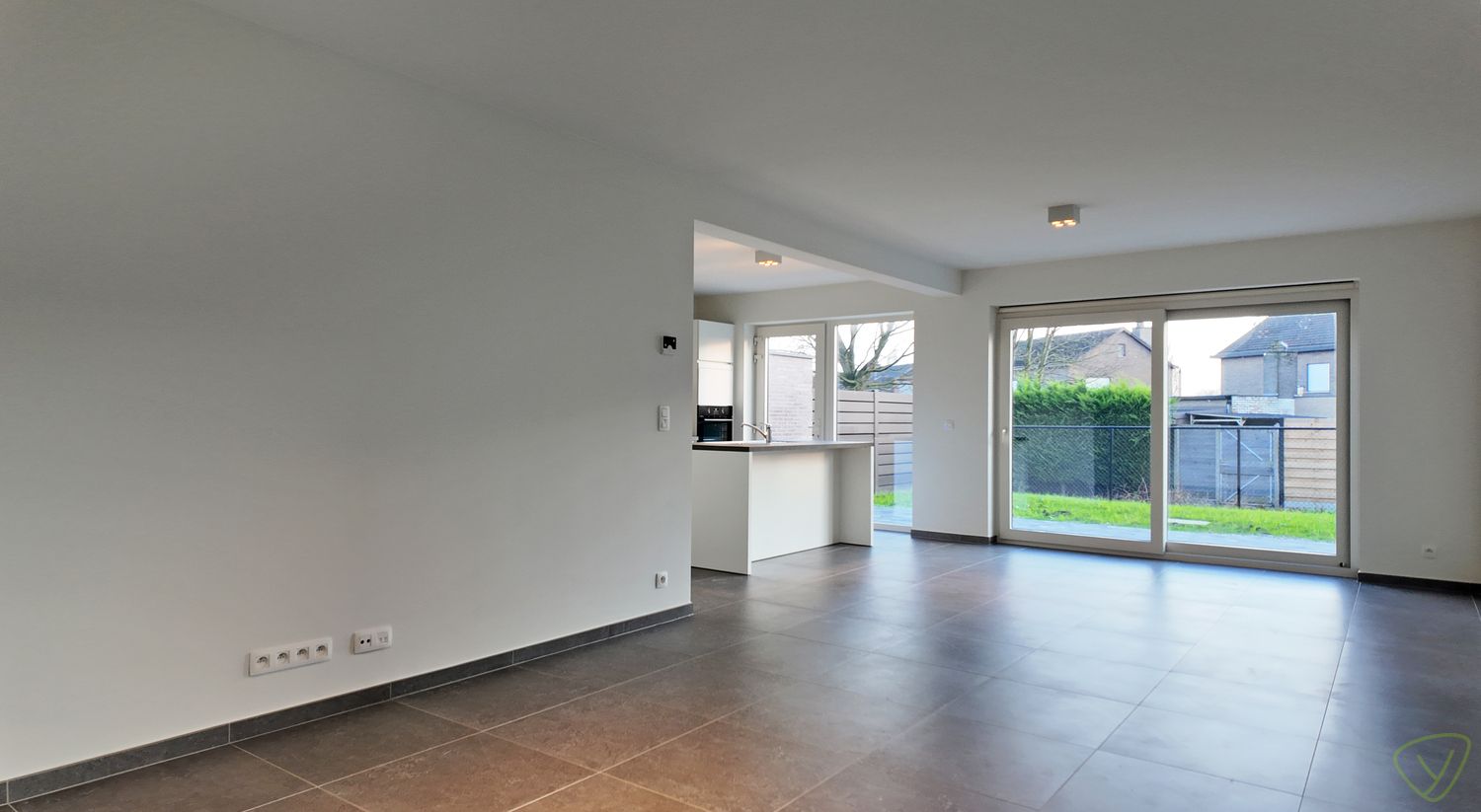 Ruime energiezuinige nieuwbouwwoning met 3 slaapkamers in Aalter! foto 3