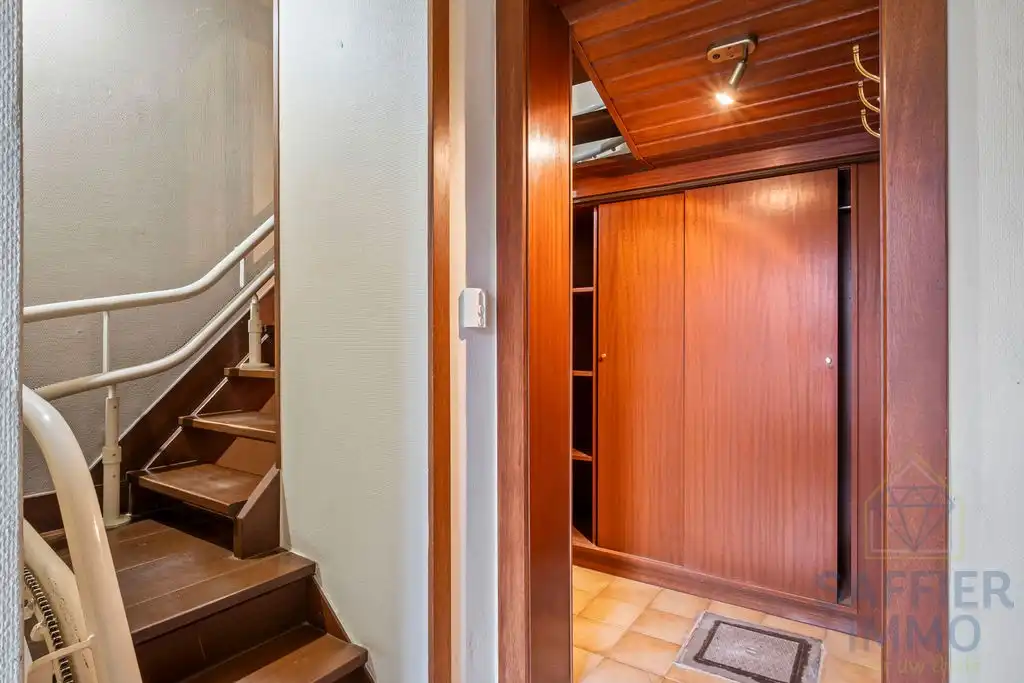 Unieke bel-etage woning in rustige buurt nabij het centrum van Izegem foto 28