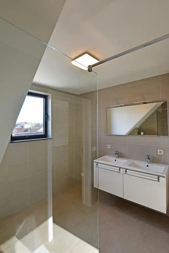 Nieuwbouwappartement met één slaapkamer en een ruim Z-terras te Broechem! foto 7