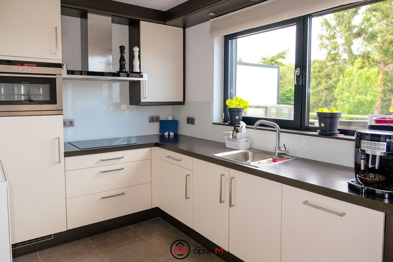 Lichtrijk appartement te huur in Tienen – met twee parkeerplaatsen en ruim terras foto 5